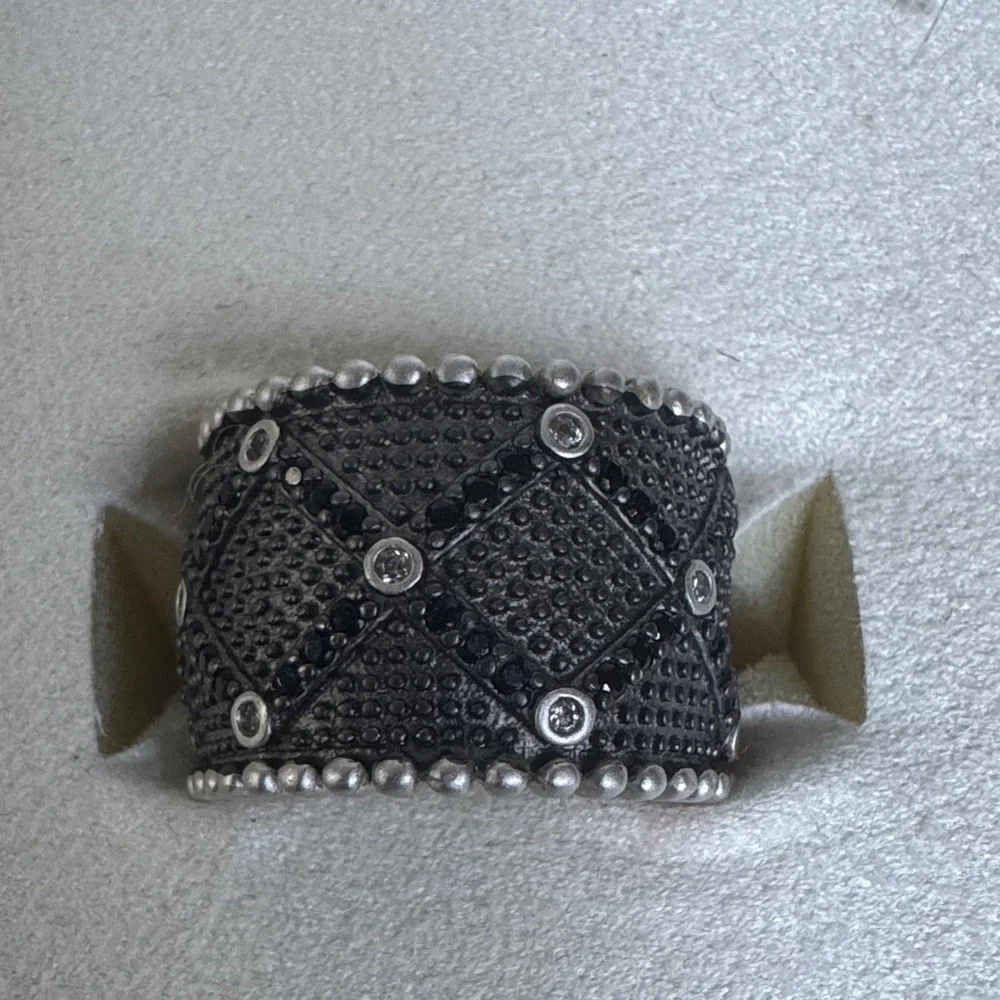 Freida Rothman Silver and Black Women's Ring - Picture 2 of 5